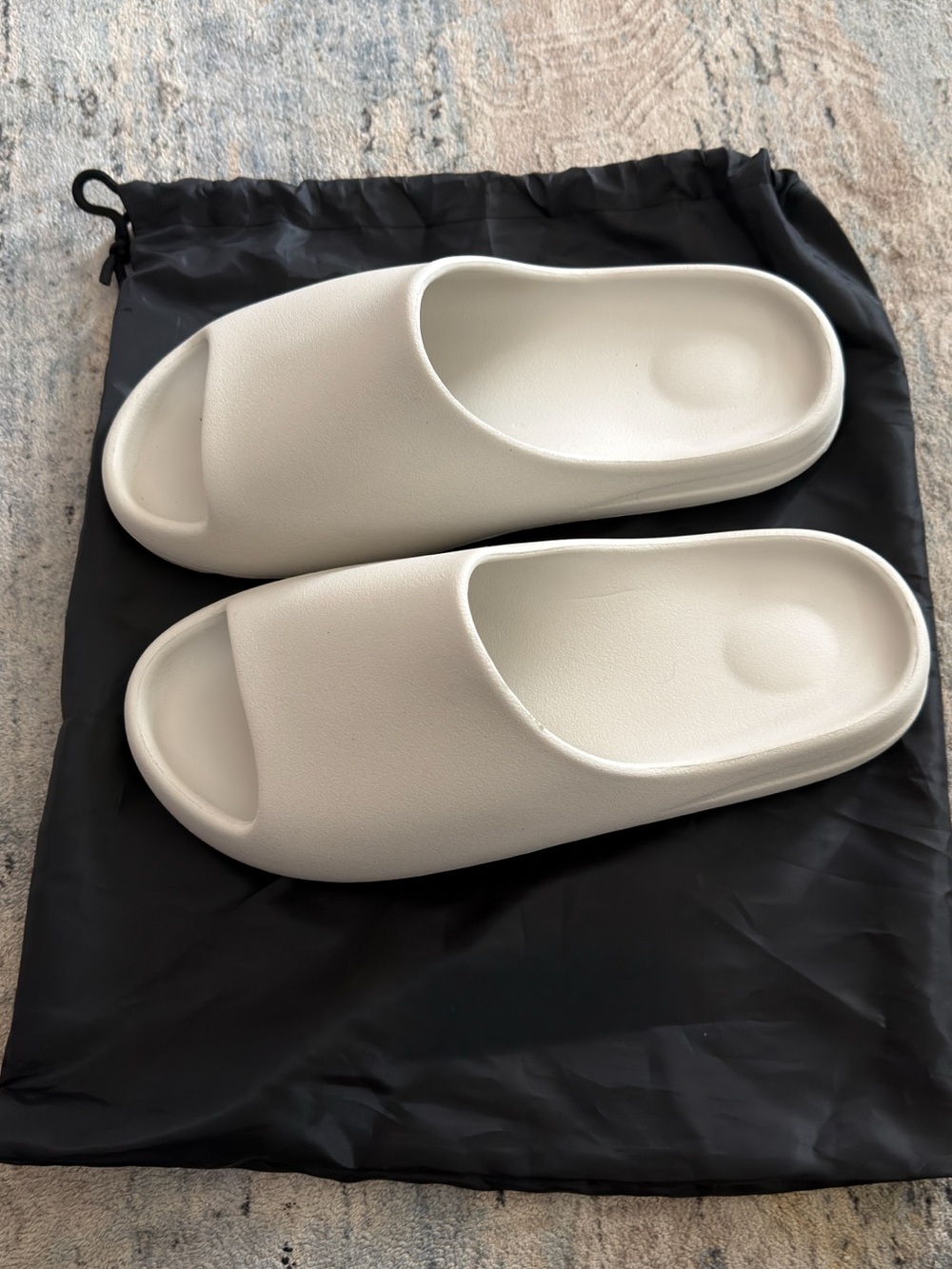 Yeezy Slide Sandals - White